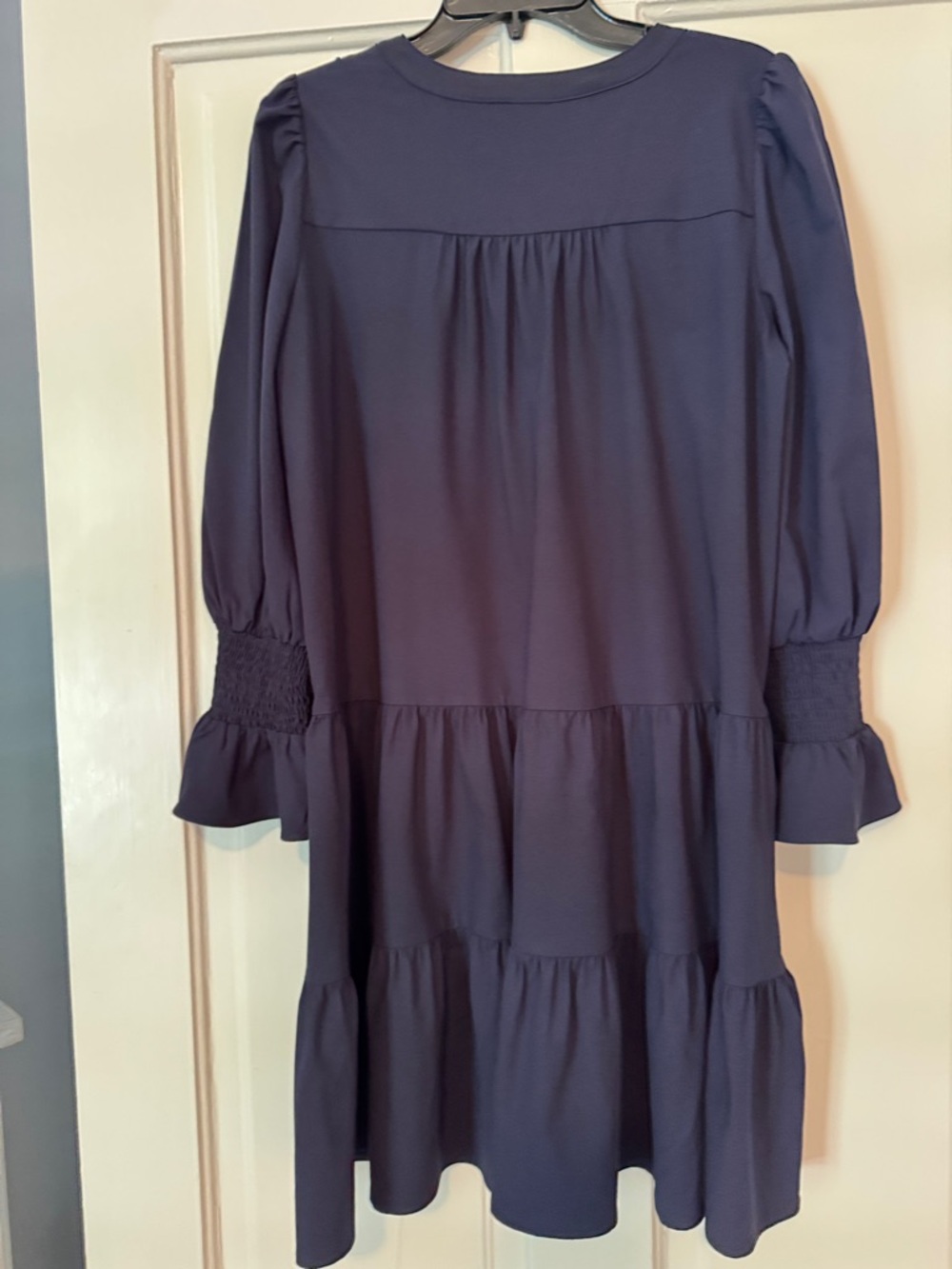Dress - Picture 3 of 4